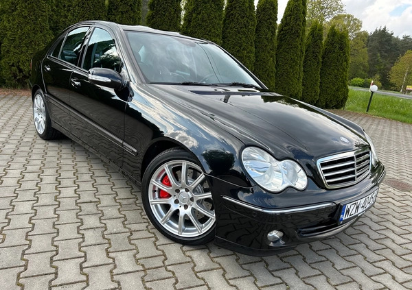 Mercedes-Benz Klasa C cena 22900 przebieg: 195777, rok produkcji 2005 z Krynki małe 529